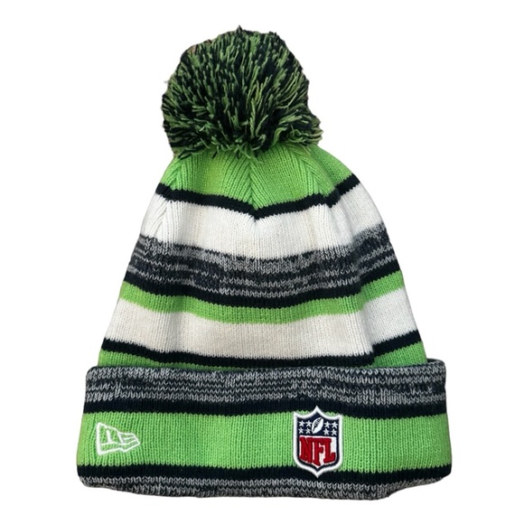 SEATTLE SEAHAWKS NFL NEW ERA
Green White Blue FOOTBALL BEANIE Cap Team Fan EUC - Picture 8 of 11